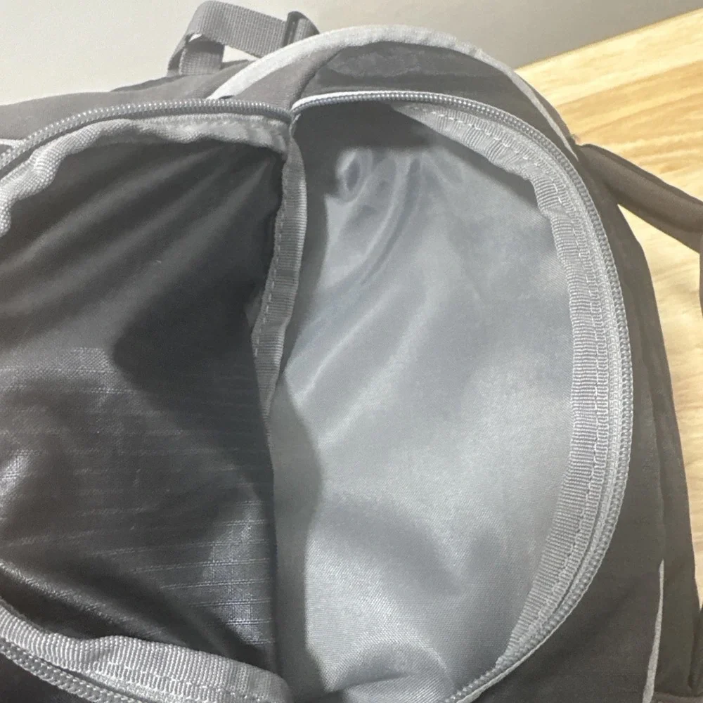 Eddie Bauer Commuter Duffel Rolling Carry On Backpack Wheeled Travel Bag Black